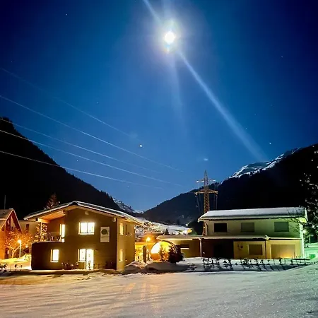 Casa de Férias Woodpecker Klosterle am Arlberg